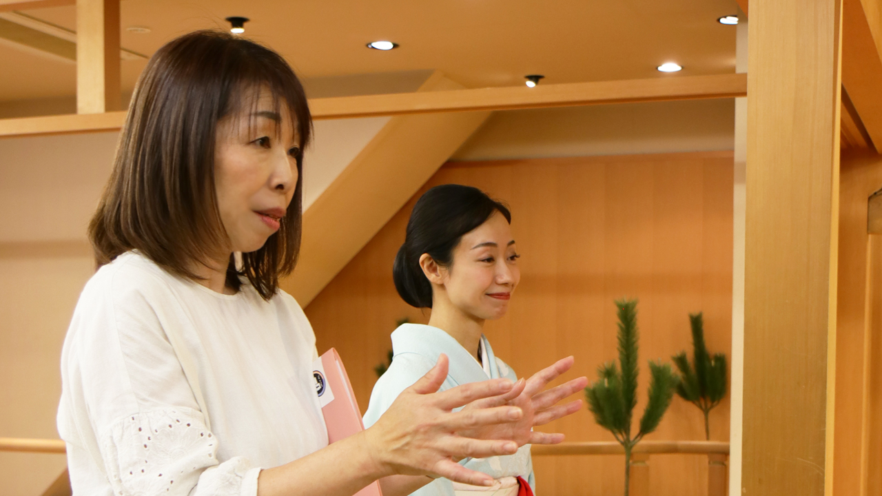 英語での文化解説
