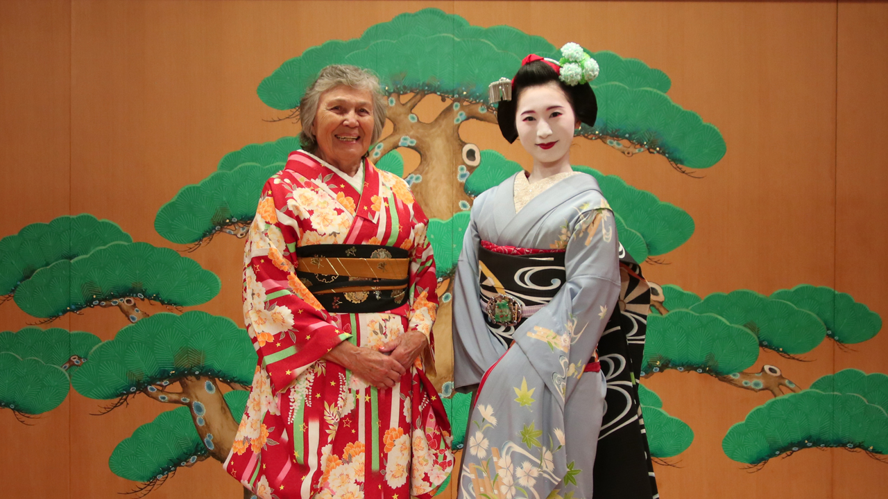 舞妓さんとの記念撮影