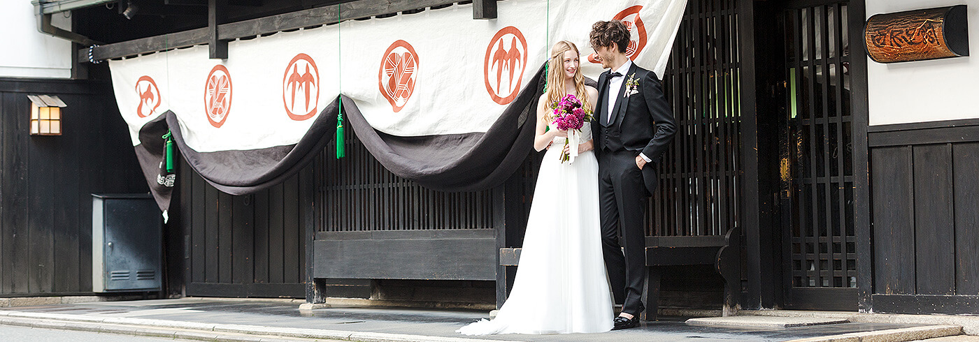 能舞台での和婚挙式風景